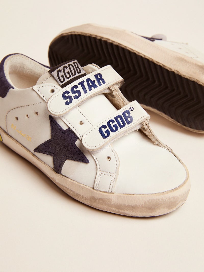 Golden Goose - Old School Young de couro branco com estrela e tal&atilde;o de suede azul in 