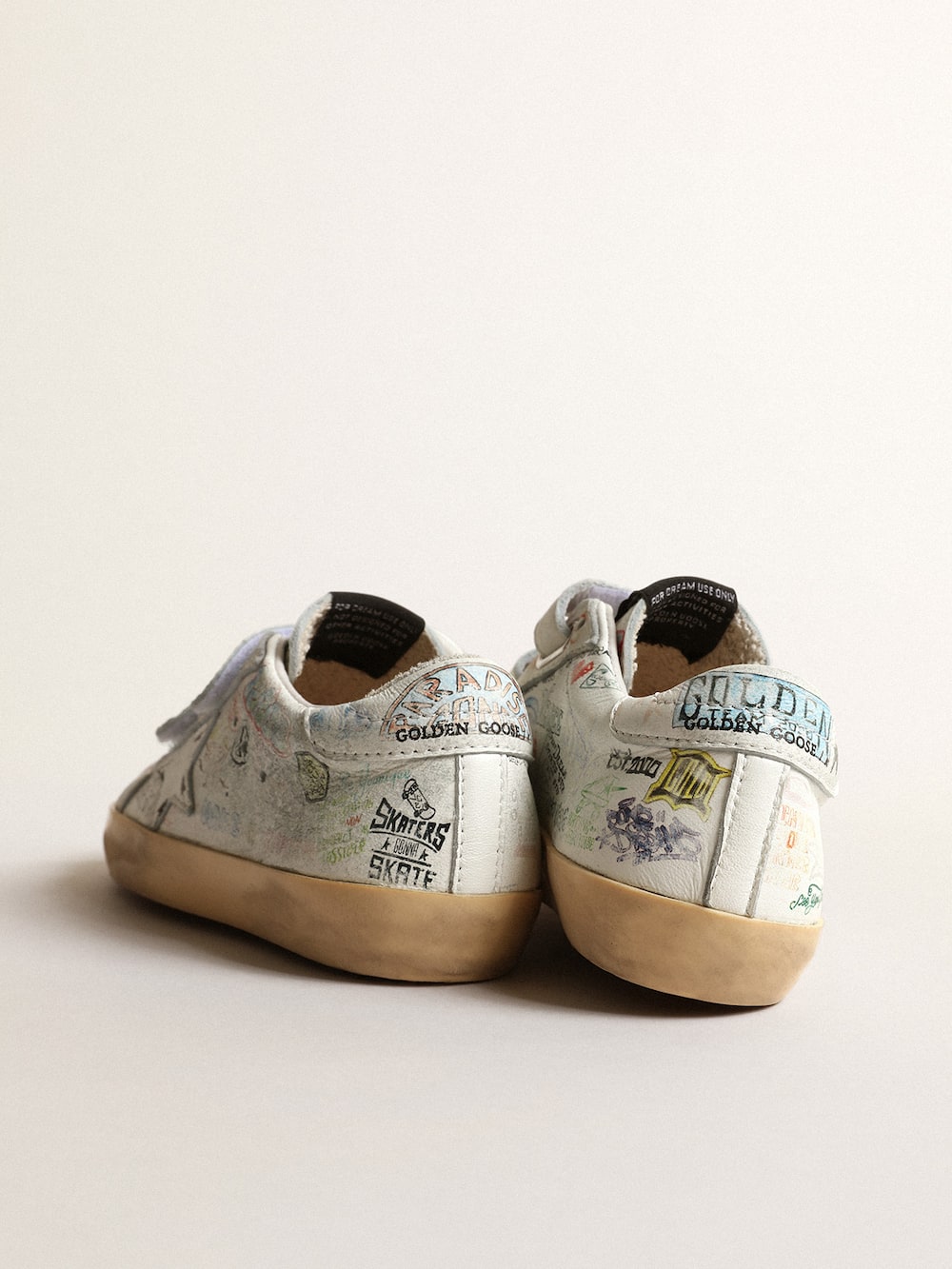 Golden Goose - Old School Young in white nappa with multicolored graffiti print in 