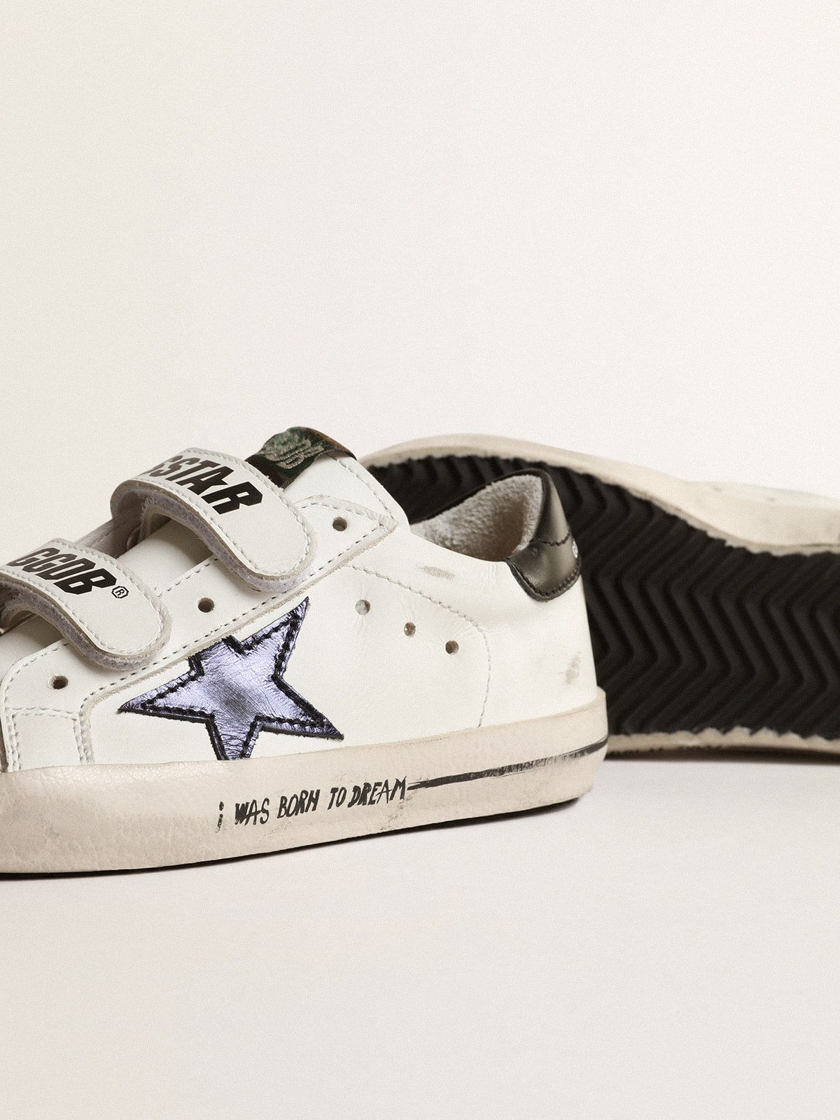 Old School Young with metallic leather star and black heel tab Golden Goose