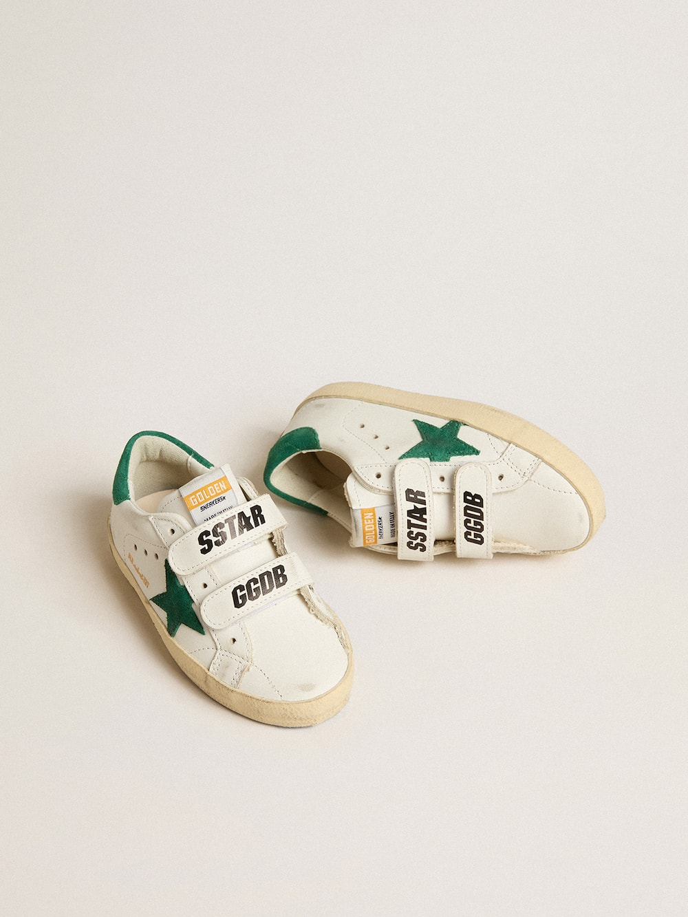 Golden Goose - Old School Young with green suede star and heel tab in 