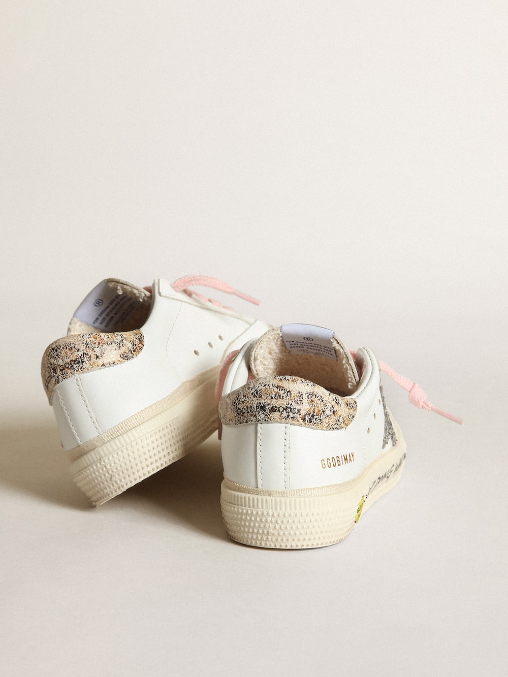 Golden Goose - May Young con stella in glitter argento e talloncino leo in 