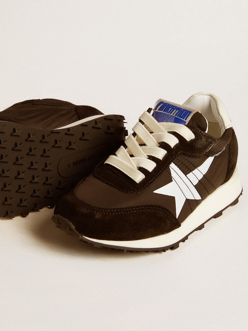 Golden Goose - Marathon Young de nailon negro con estrella estampada y refuerzo del tal&oacute;n de piel in 