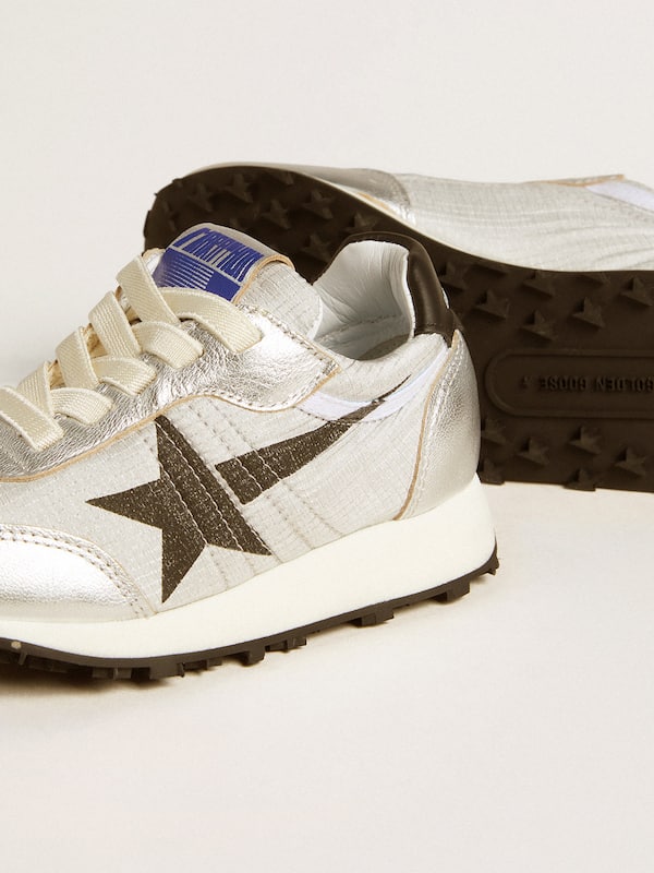 Golden Goose - Young Marathon in silver nylon with black star and leather heel tab in 