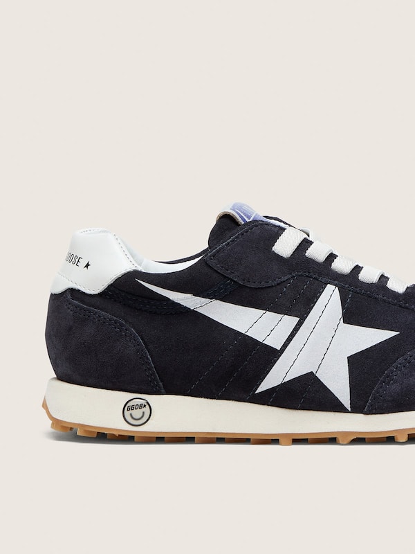 Golden Goose - Young Marathon in dark blue suede with white star in 
