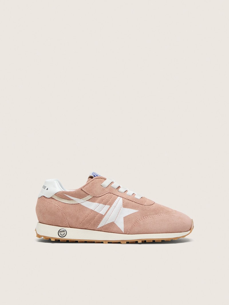 Young Marathon in pink suede with white star