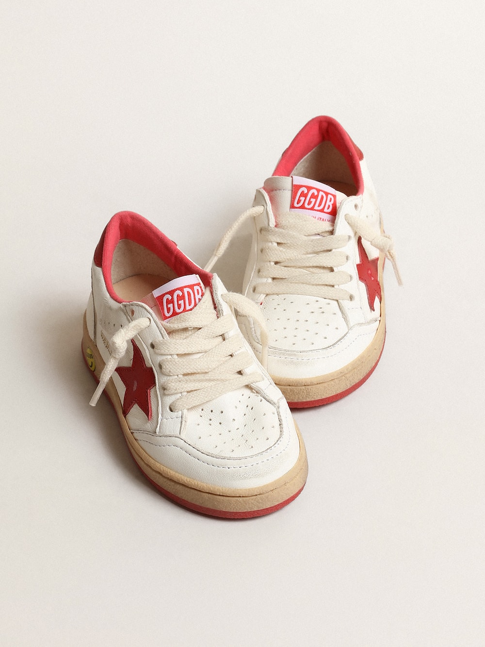 Golden Goose - Ball Star Young in nappa with red leather star and heel tab in 