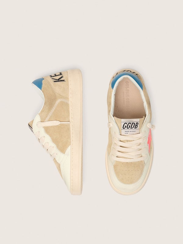 Ball Star Young in beige suede with red star and light blue heel tab