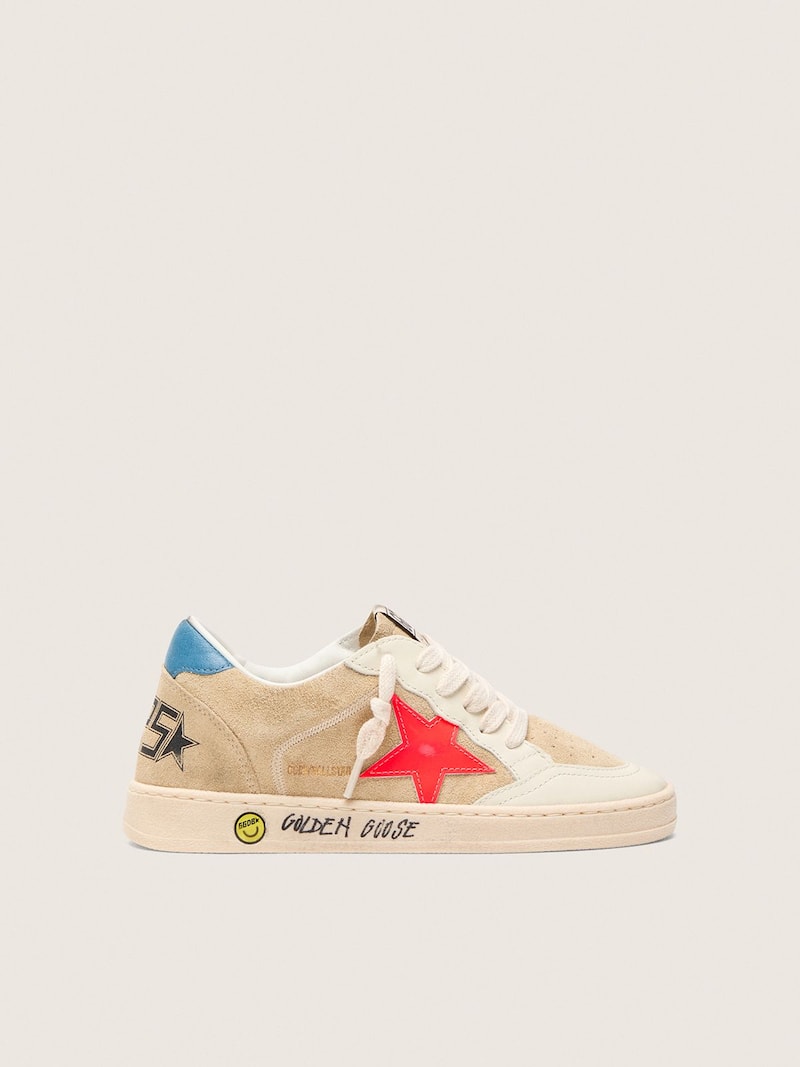 Ball Star Young in beige suede with red star and light blue heel tab