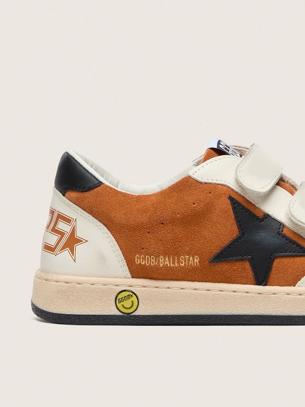 Golden Goose - Ball Star young in suede mattone e pelle crema con stella in pelle nera in 