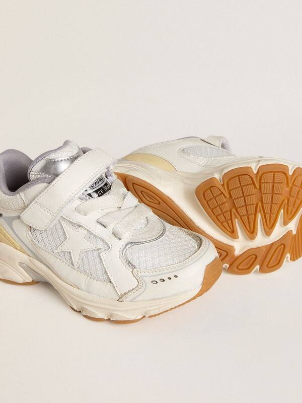 Golden Goose - Young Lightstar in white leather and mesh with white leather star in 