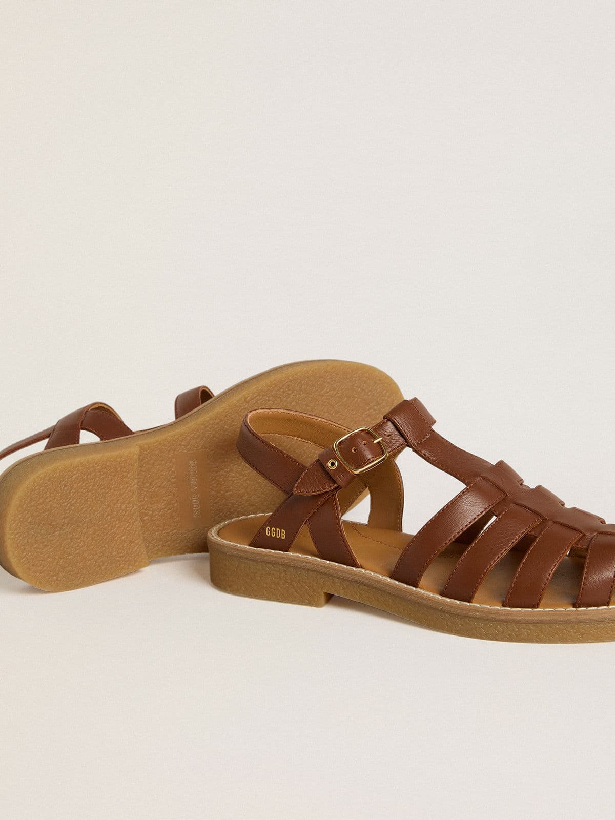 Golden Goose - Sandales Maxime Young en cuir marron in 