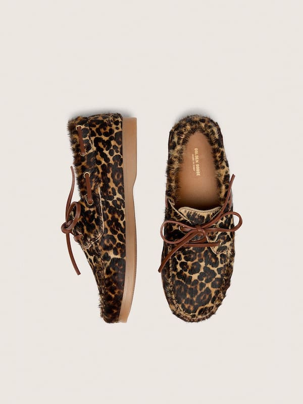 Golden Goose - Young Cruise loafers in leopard-print pony skin in 