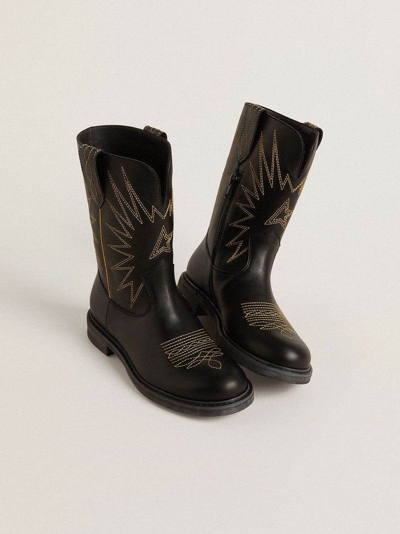 Golden Goose - Wish Young boots in black leather with yellow star embroidery in 