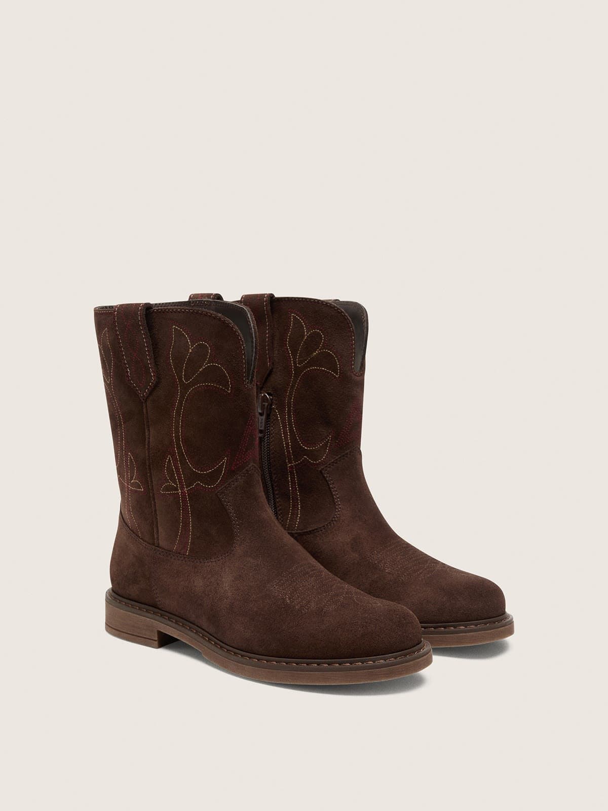 Golden Goose - Young Wish Star boots in brown suede with flower embroidery in 