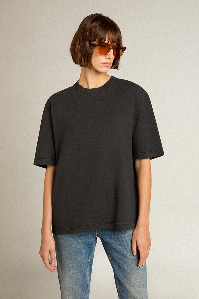 Tシャツ・カットソー GOLDEN GOOSE Men T Shirts GMP01220P000593OB BLACK Black Star t-shirt | Golden Goose | OTTODISANPIETRO